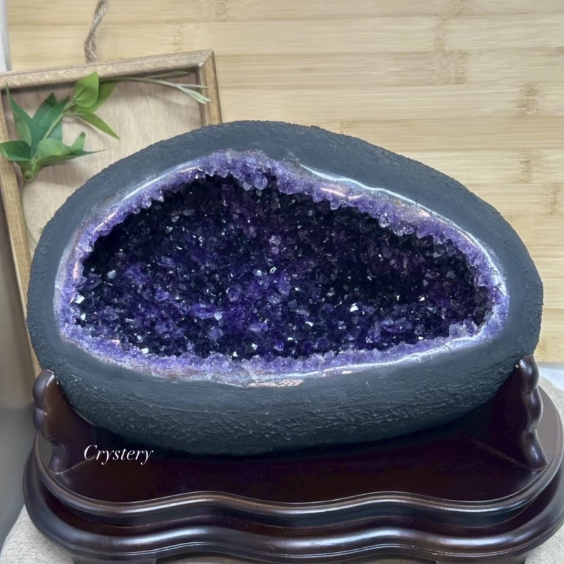 家中必備！聚財納氣-紫水晶洞J款